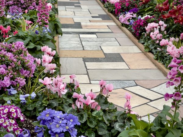 Garden Path Installation in Murrieta